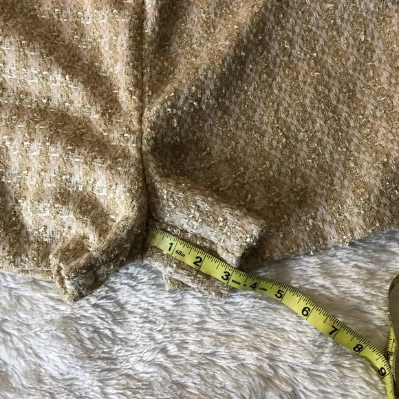 NWT Express High Waisted textured shorts - Picture 12 of 14